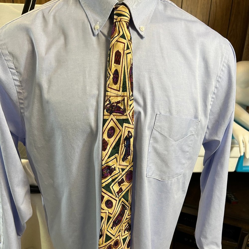 EUC Hugo Boss silk tie